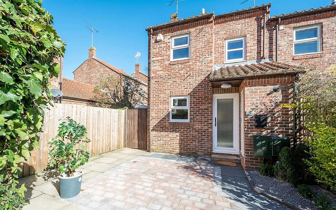 Pear Tree Holiday Home - York Exterior photo